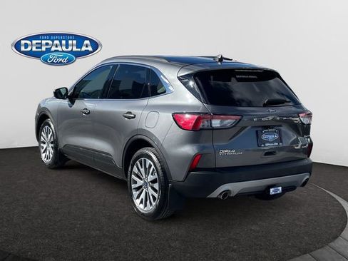 Certified 2022 Ford Escape Titanium w/ Class II Trailer Tow Package image 3