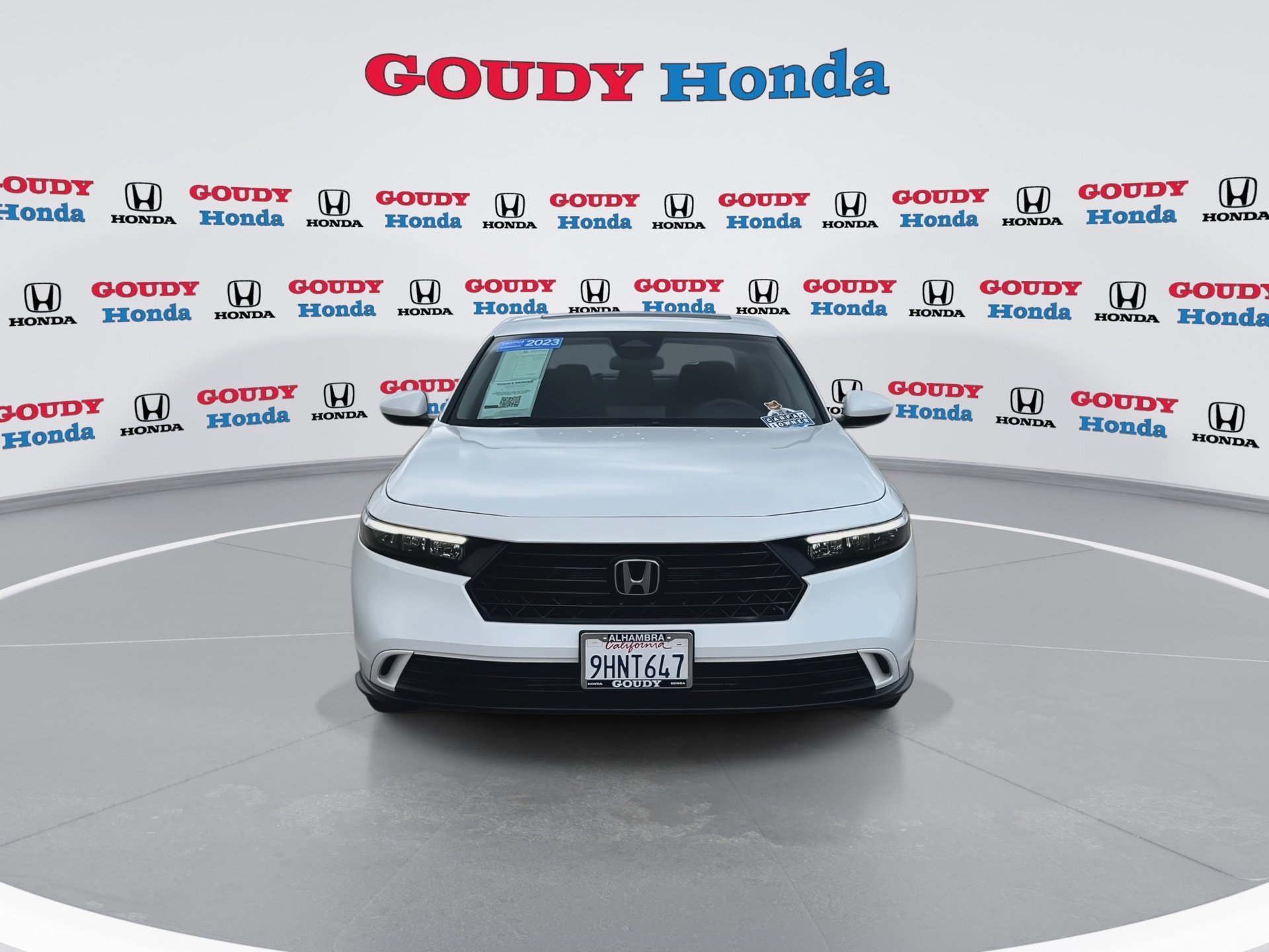 Certified 2023 Honda Accord EX image 3
