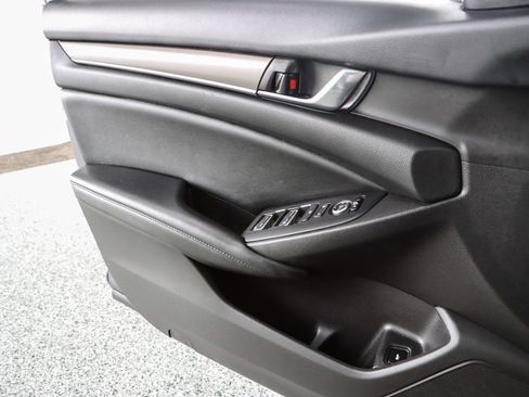 Used 2021 Honda Accord LX image 21