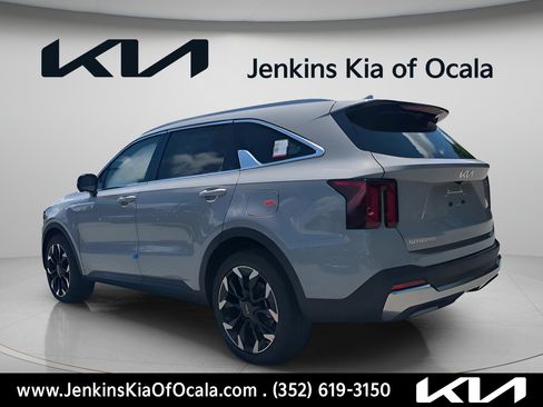 New 2026 Kia Sorento SX FWD image 9