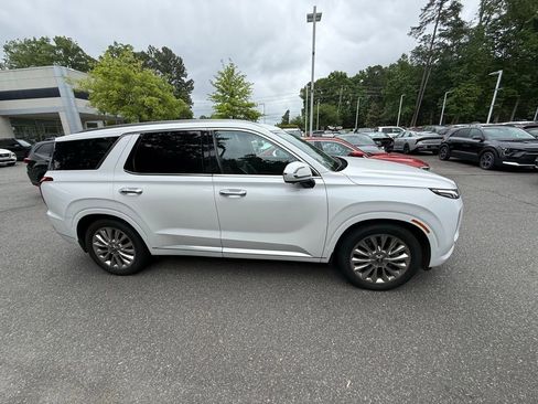 Used 2020 Hyundai Palisade Limited FWD image 5