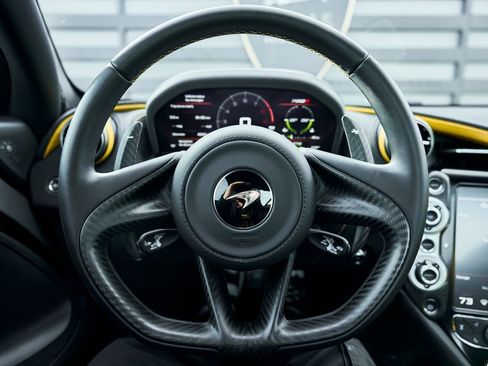 Used 2021 McLaren 720S image 52