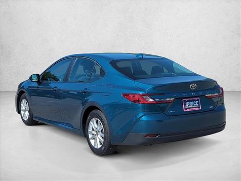 Used 2026 Toyota Camry LE FWD image 8