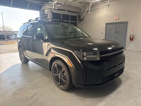 Used 2025 Hyundai Santa Fe Calligraphy image 3