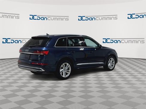 Used 2024 Audi Q7 3.0T Premium Plus image 8