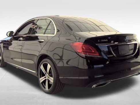 Used 2019 Mercedes-Benz C 300 4MATIC Sedan w/ Multimedia Package image 7