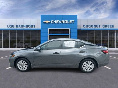 Used 2025 Nissan Sentra S FWD image 5