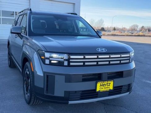 Used 2024 Hyundai Santa Fe SEL image 4
