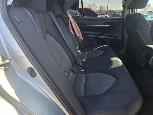 Used 2020 Toyota Camry LE image 35