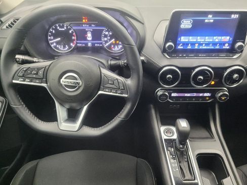 Used 2021 Nissan Sentra SV FWD image 22