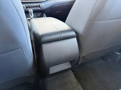 Used 2026 Nissan Altima 2.5 SV FWD image 23