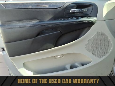 Used 2013 Dodge Grand Caravan SXT FWD image 12