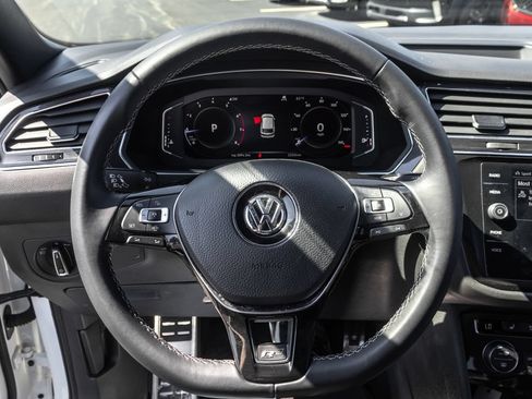 Used 2019 Volkswagen Tiguan SEL Premium R-Line AWD/4WD image 22