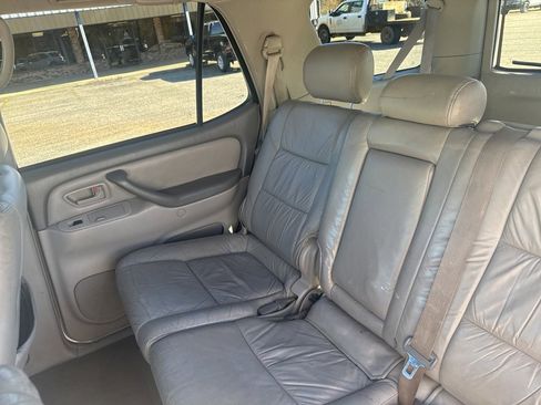 Used 2004 Toyota Sequoia SR5 image 12
