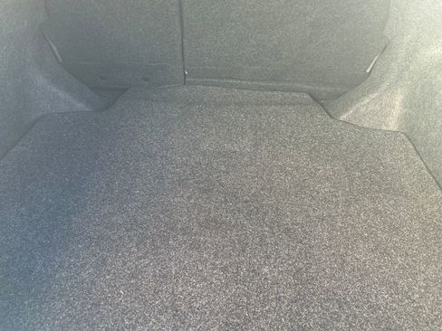 Used 2015 Toyota Corolla LE image 28