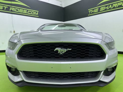 Used 2017 Ford Mustang Premium RWD image 3