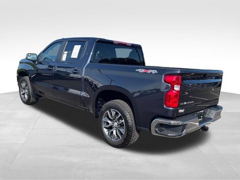 Used 2024 Chevrolet Silverado 1500 LT AWD/4WD image 3
