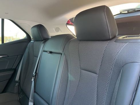 Used 2022 Buick Envision Preferred image 9