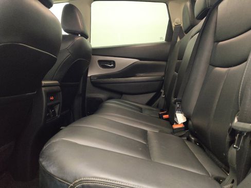 Used 2023 Nissan Murano SV AWD/4WD image 18