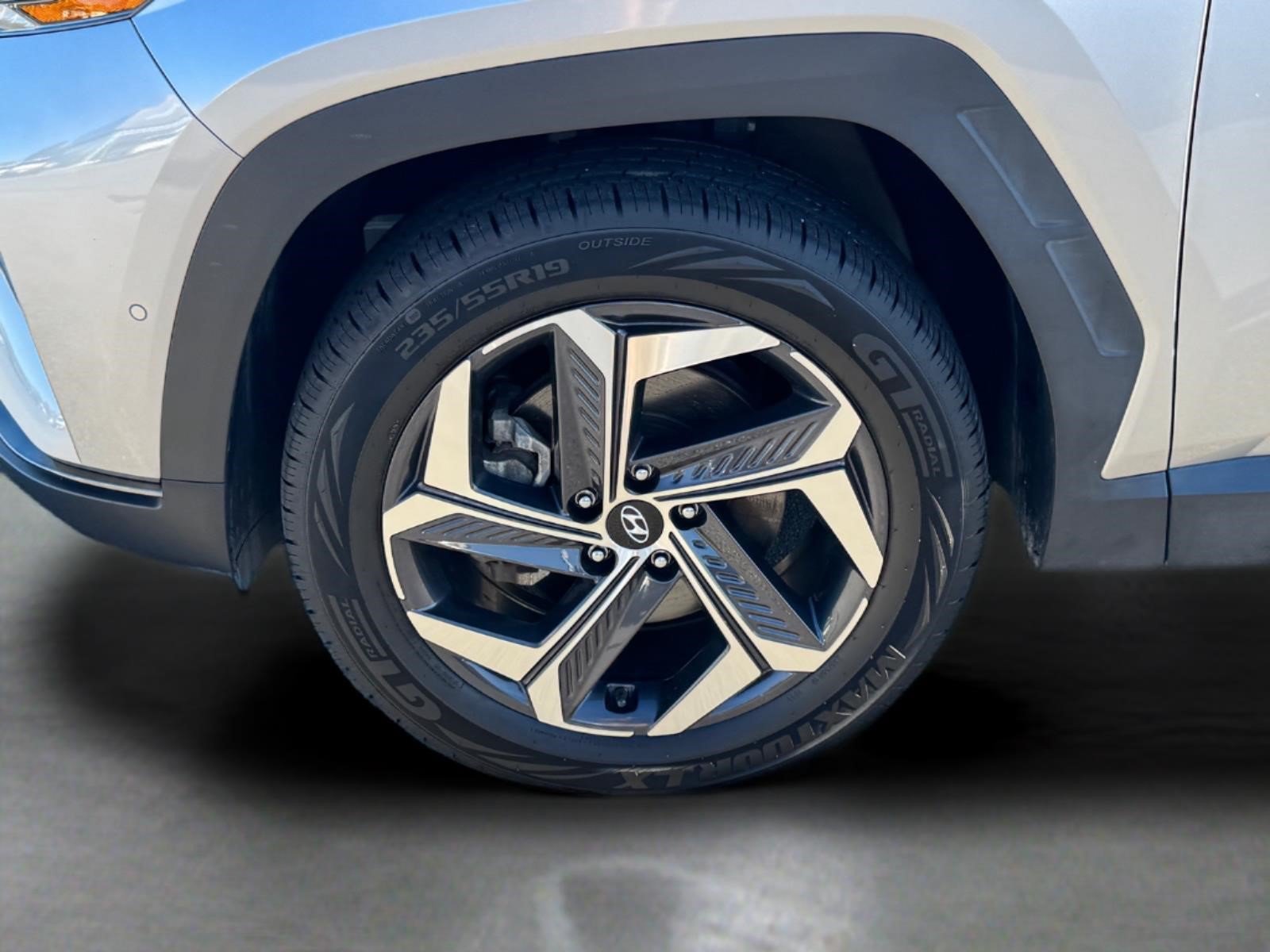 Used 2024 Hyundai Tucson Limited AWD/4WD image 19