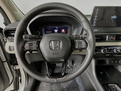 New 2026 Honda Pilot EX-L image 11