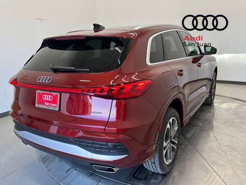 Certified 2025 Audi Q5 2.0T Premium w/ Convenience Package image 45