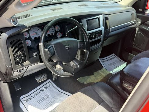 Used 2005 Dodge Ram 1500 Truck 2WD Quad Cab image 14