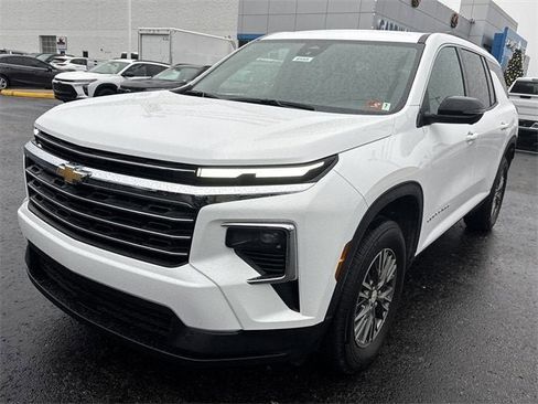 New 2026 Chevrolet Traverse LT w/ Driver Confidence Package image 41