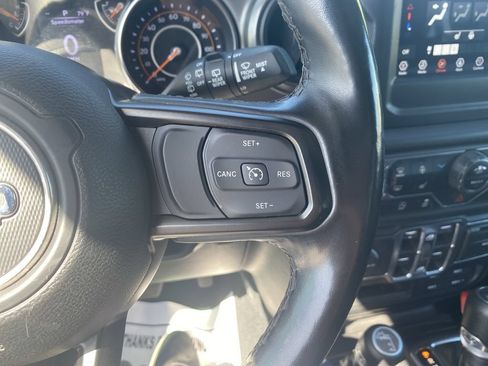 Used 2023 Jeep Wrangler Unlimited Sport AWD/4WD image 15