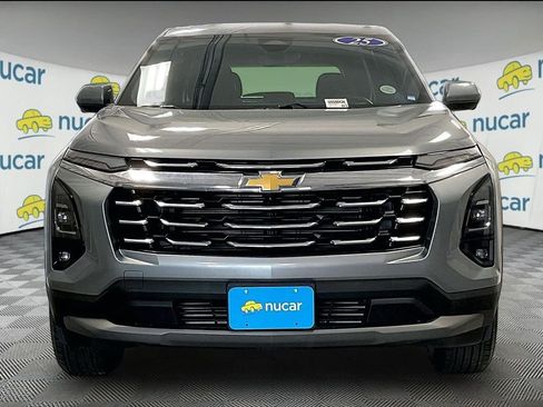 Used 2025 Chevrolet Equinox LT w/ Safety and Technology Package AWD/4WD image 2