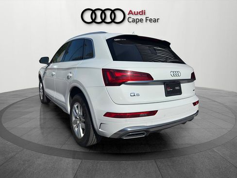 Used 2023 Audi Q5 2.0T Premium w/ Convenience Package AWD/4WD image 3