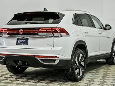 Certified 2024 Volkswagen Atlas Cross Sport SEL image 7