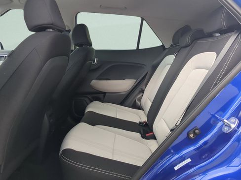 New 2026 Hyundai Venue SEL FWD image 11