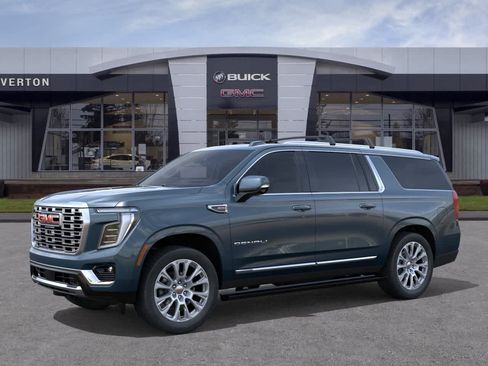 New 2026 GMC Yukon XL Denali w/ Denali Reserve Package AWD/4WD image 2