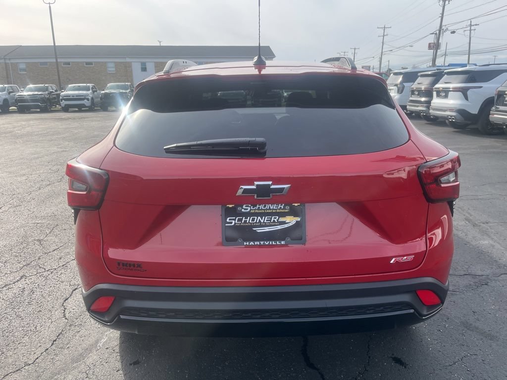 New 2026 Chevrolet Trax RS FWD image 4