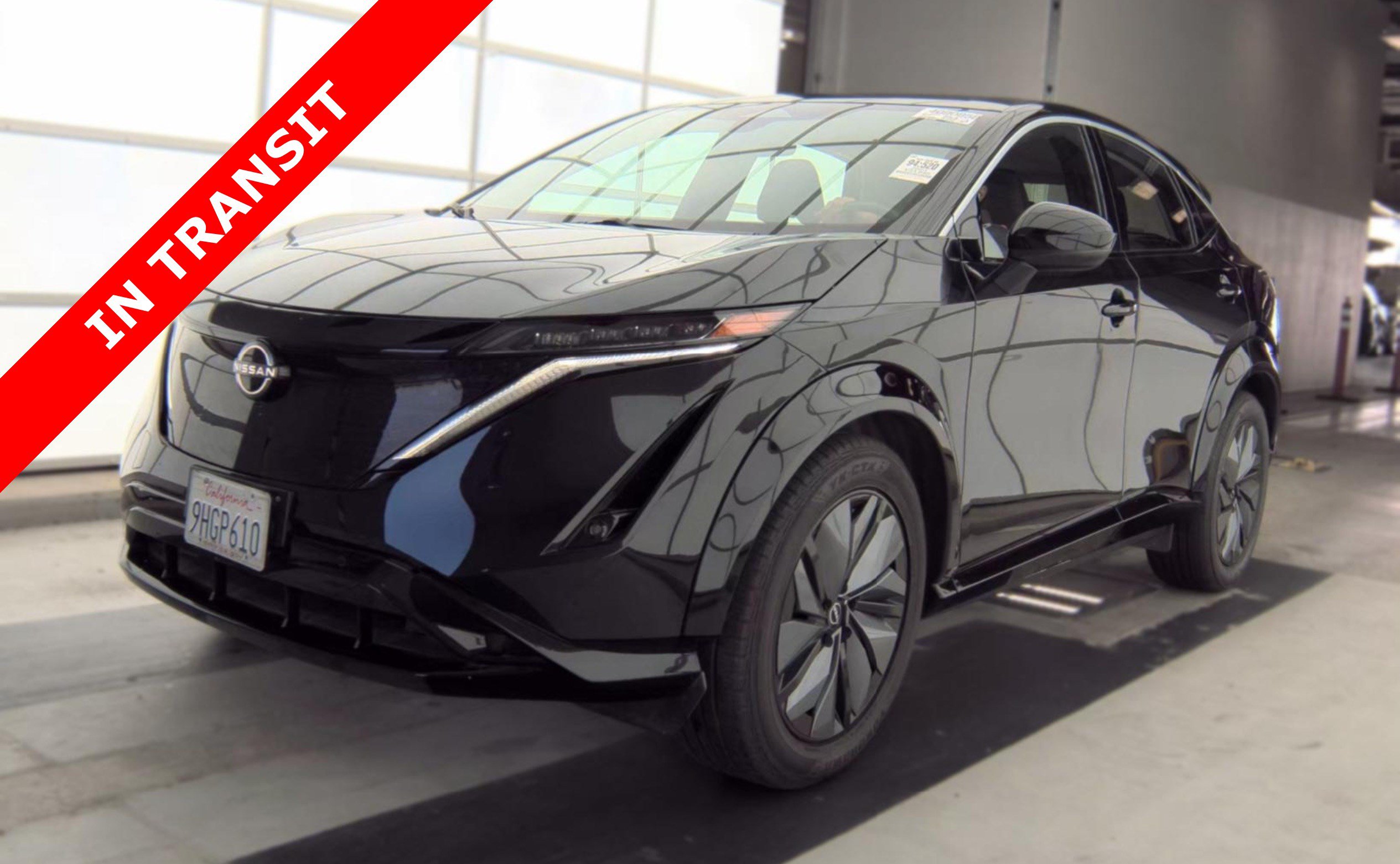 Used 2023 Nissan Ariya FWD image 1
