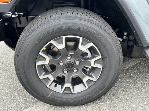 New 2026 Jeep Wrangler Sahara image 32