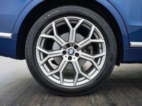 Used 2020 BMW X7 xDrive40i w/ Premium Package AWD/4WD image 45
