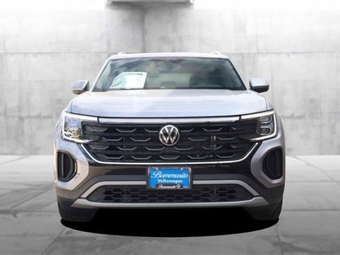 New 2026 Volkswagen Atlas Cross Sport SE image 4
