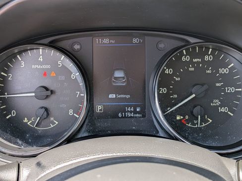 Used 2020 Nissan Rogue Sport S w/ Appearance Package FWD image 17