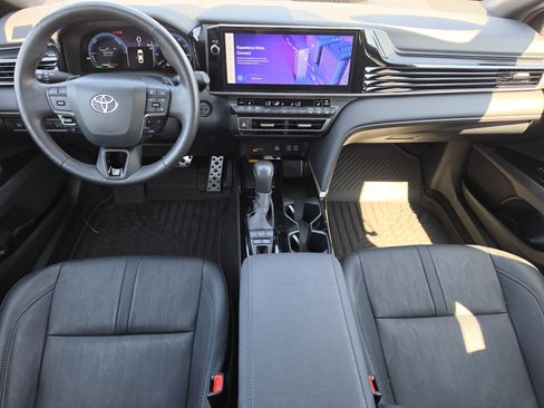 Certified 2025 Toyota Camry XSE FWD image 8