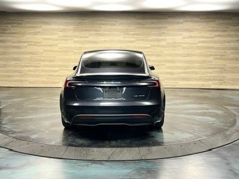 Used 2025 Tesla Model 3 Long Range AWD/4WD image 18