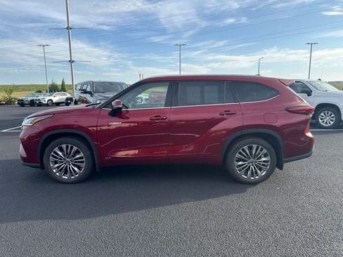 Used 2020 Toyota Highlander Platinum AWD/4WD image 8