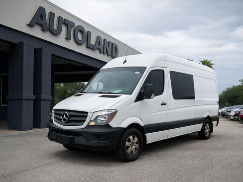 Used 2018 Mercedes-Benz Sprinter 2500 image 1
