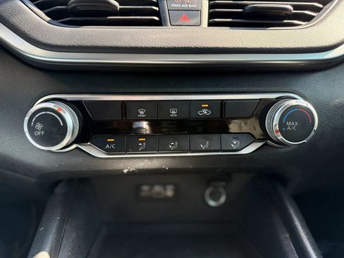 Used 2019 Nissan Altima 2.5 S FWD image 26