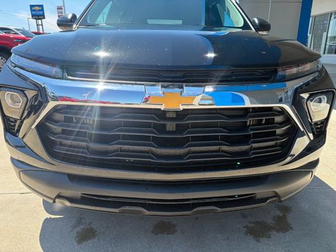 New 2026 Chevrolet TrailBlazer LS w/ LS Convenience Package FWD image 11