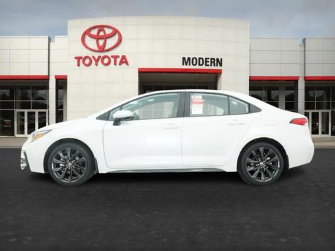 New 2026 Toyota Corolla SE image 14