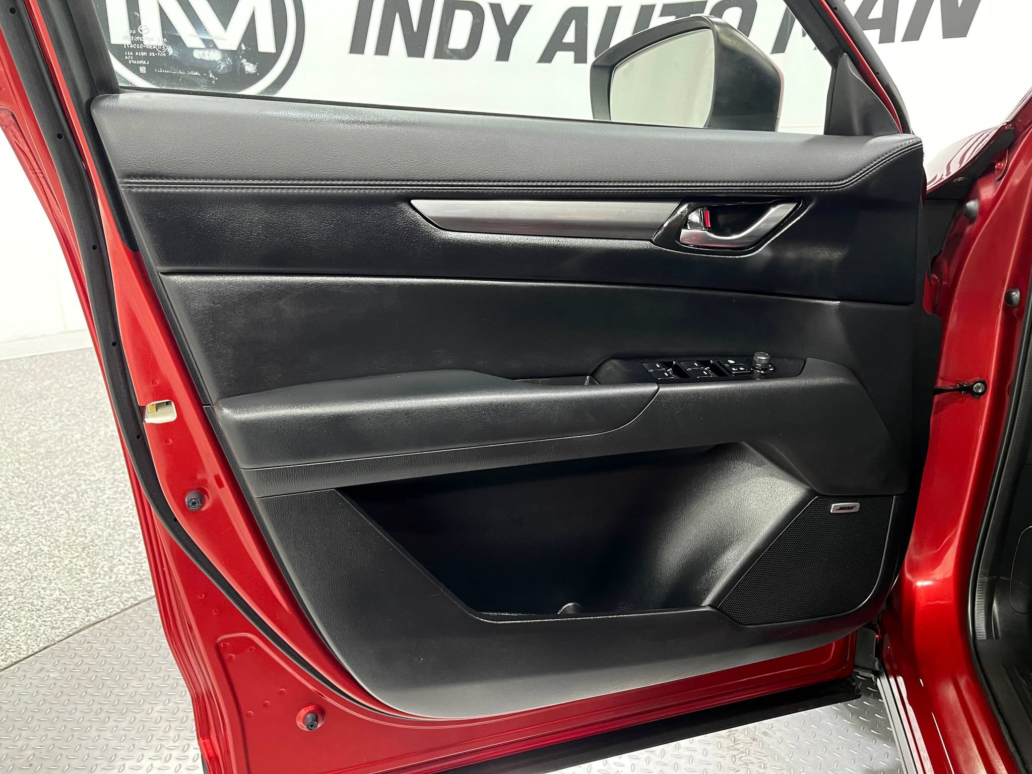 Used 2020 MAZDA CX-5 Touring FWD image 14