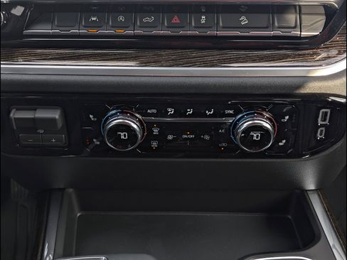 New 2026 GMC Sierra 1500 Elevation w/ Preferred Package AWD/4WD image 26