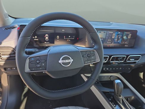 New 2026 Nissan Sentra SL w/ Floor Mat Package image 35